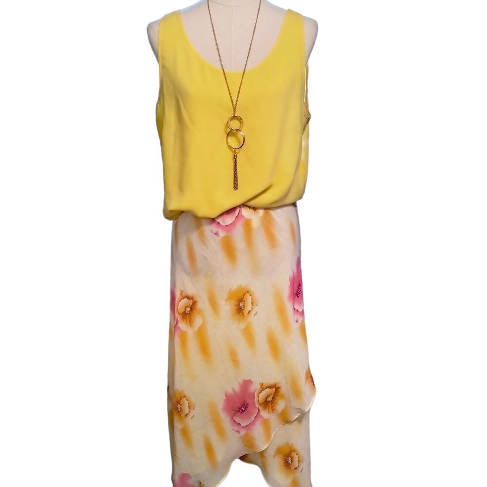 (SK40)A.K.C Vtg Two pieces Yellow Pink Floral Print Sequin Skirt and Top Size 12